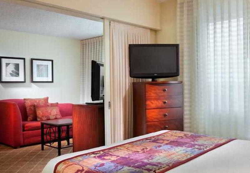 Sonesta Es Suites Dallas Central Expressway Dış mekan fotoğraf